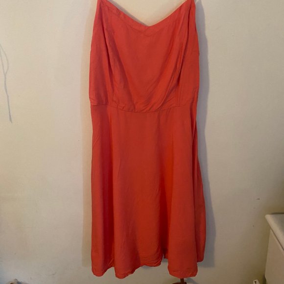 Coral mini dress - Picture 1 of 2